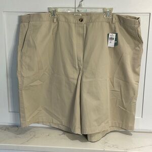 New L.L. Bean Khaki Flat Front Shorts